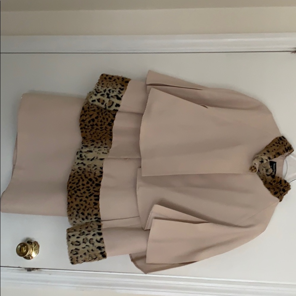 Three piece cape suite